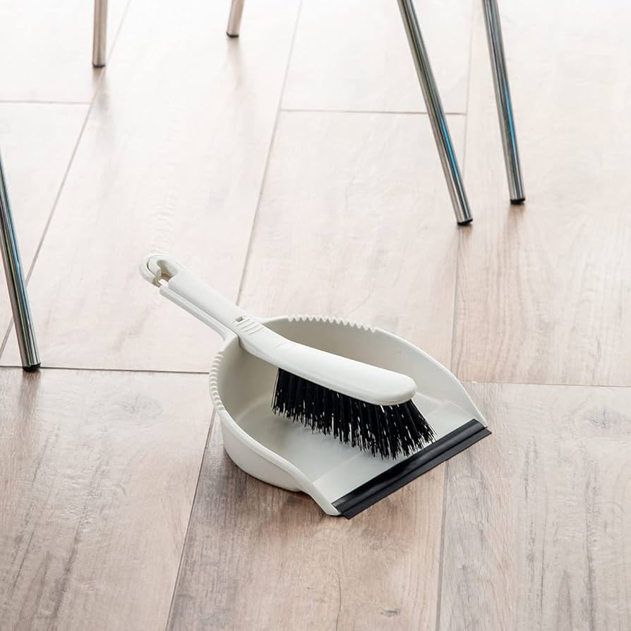 Addis Dustpan & Brush Set In Linen | Stiff, Dirt-Trapping Bristles | Rubber Lip Feature | 1 x 2