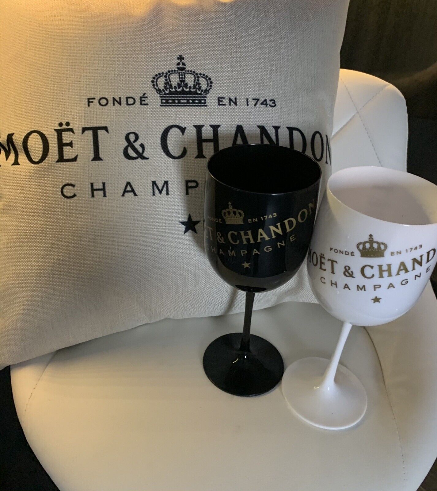 Belgravia Large White Plastic Champagne / Wine Glasses Pack 6’s {480ml} (3269)