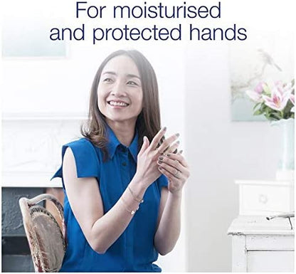 Dove Cream Handwash Soap 250ml { Pack Of 1 - 24 } 0604257