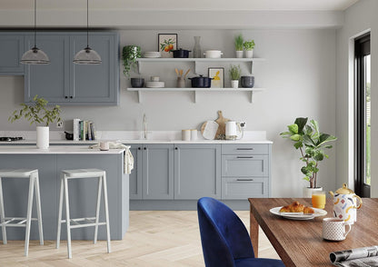 Dulux Matt Emulsion Paint For Walls And Ceilings - Goose Down 2.5 Litres