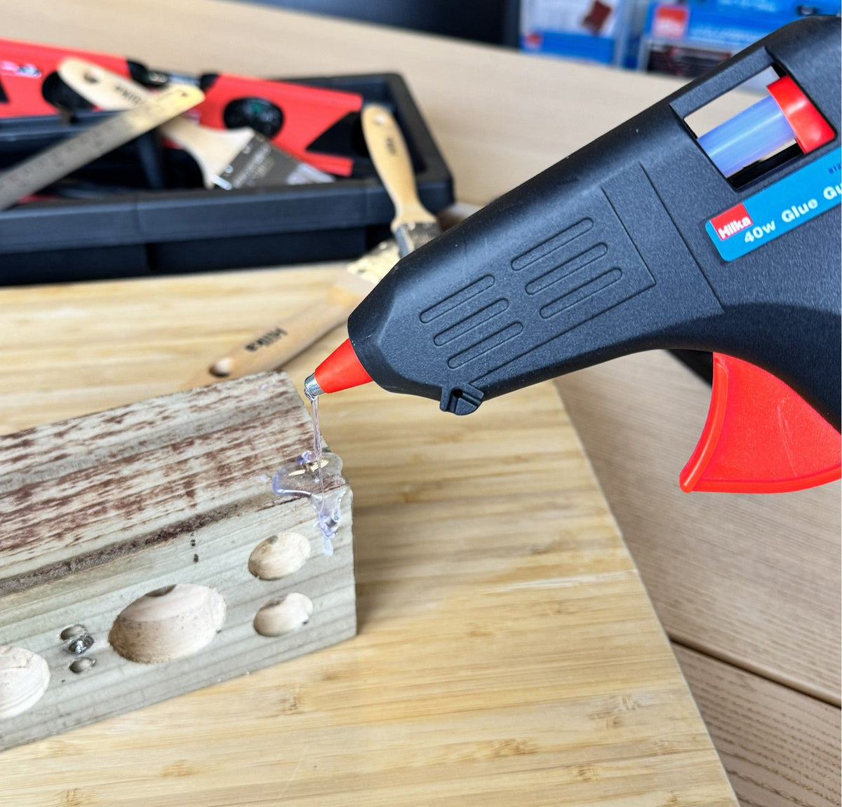 Hilka Tools 40W Glue Gun | Fast Warm Up | Includes 2 Starting Glue Sticks