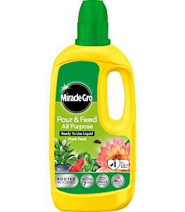 Miracle-Gro Pour And Feed Liquid Plant Food | Ready to Use | 1 Litre