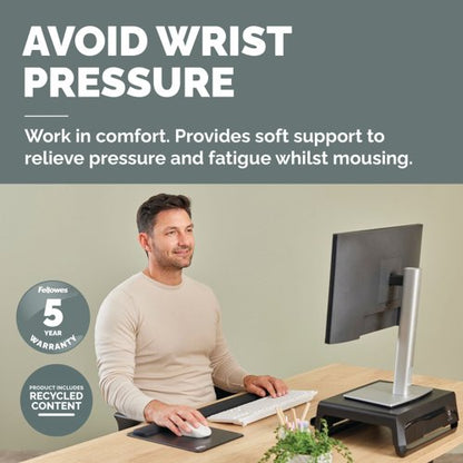 Fellowes Breyta XL Mouse Pad Wrist Rest Black 100142560