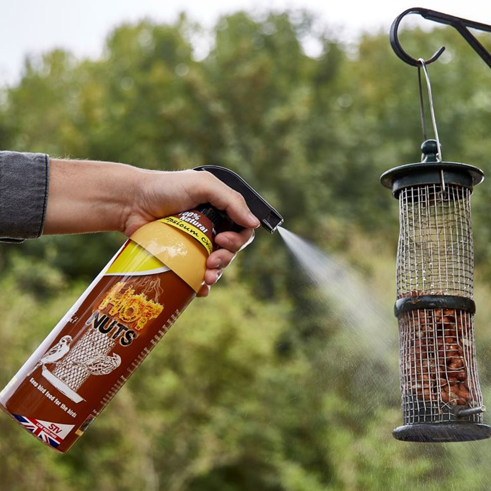 The Big Cheese Hot Nuts Grey Squirrel Deterrent Spray – 1 Litre