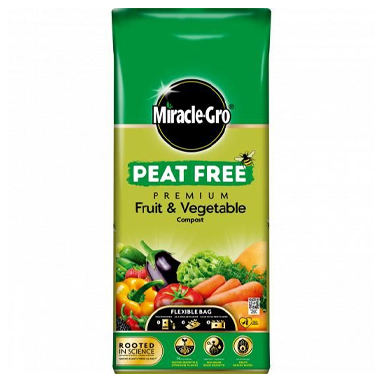 GARDEN & PET SUPPLIES - Miracle Gro Fruit & Vegetable Peat Free Compost - 42L
